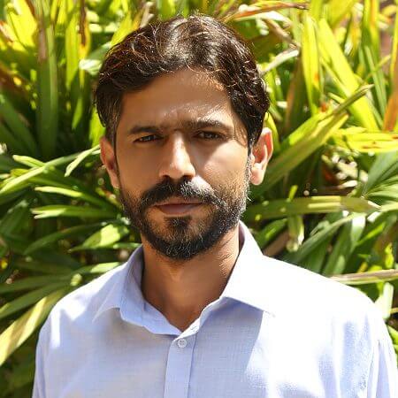 Imran Rzaq Staff | SZABIST University Islamabad
