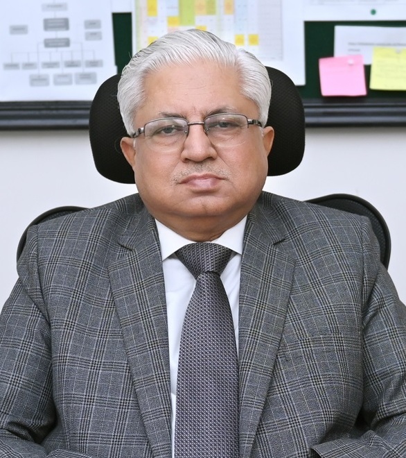 Dr.-Altaf-Mukati
